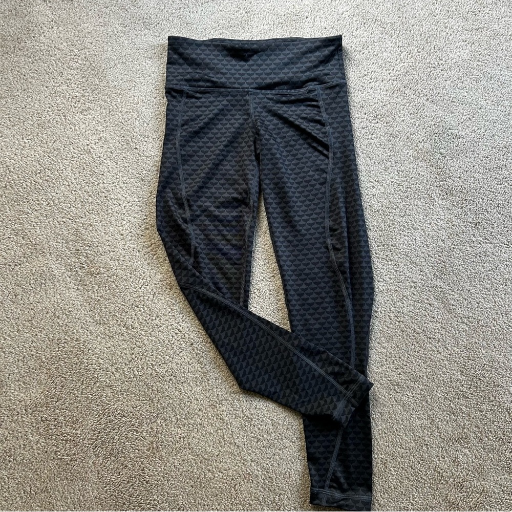 Vineyard Vines Leggings Womens XS Gray Performance Geometric Whale Athleisure
